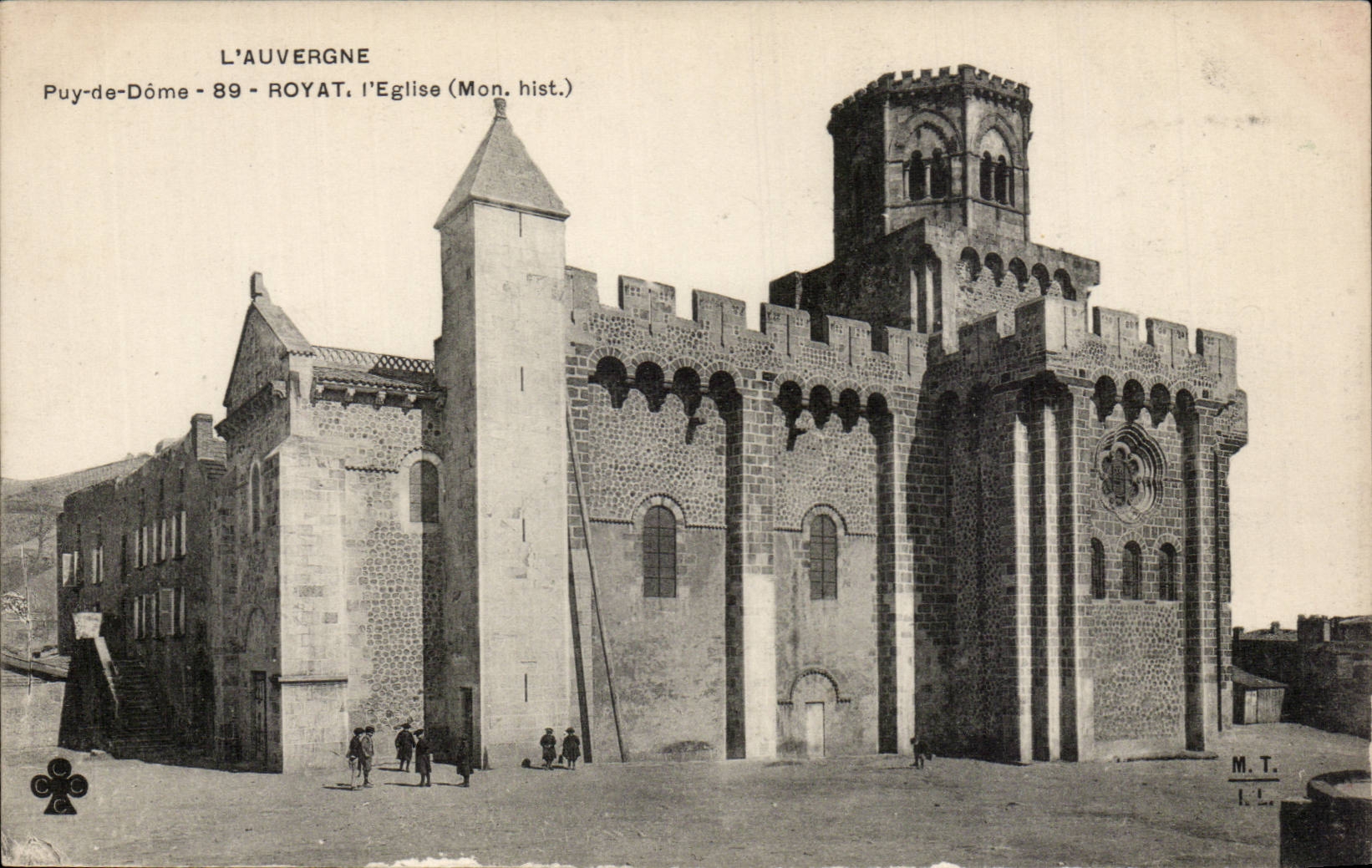 CPA Royat die Kirche