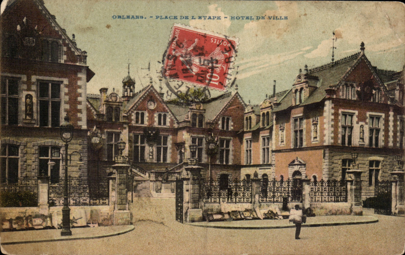 CPA Orleans Places stage Town hall