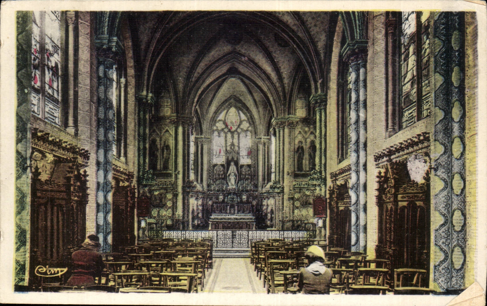 CPA Issoudun Basilique du Sacre Coeur