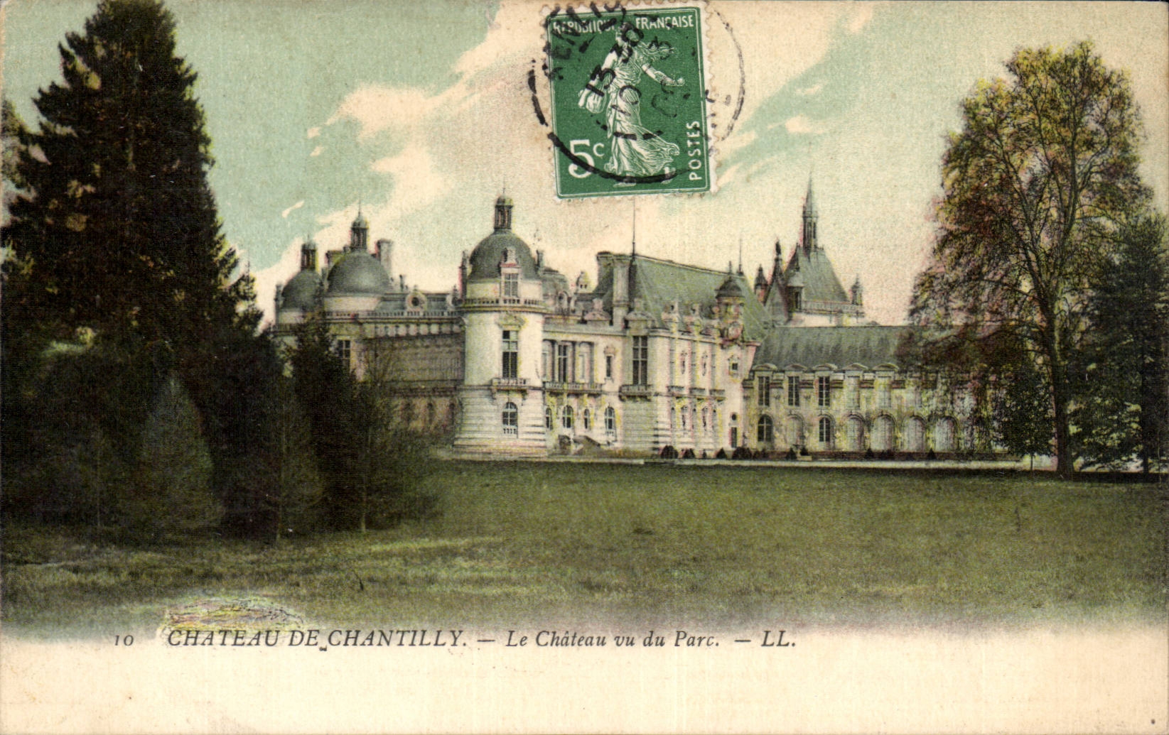 CPA Castle of Chantilly the castle seen of the park