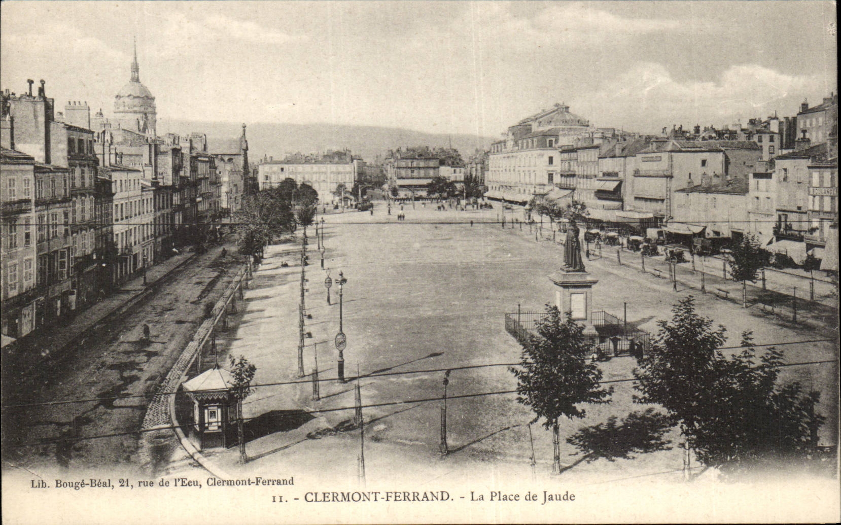 CPA Clermont Ferrand the place of Jaude