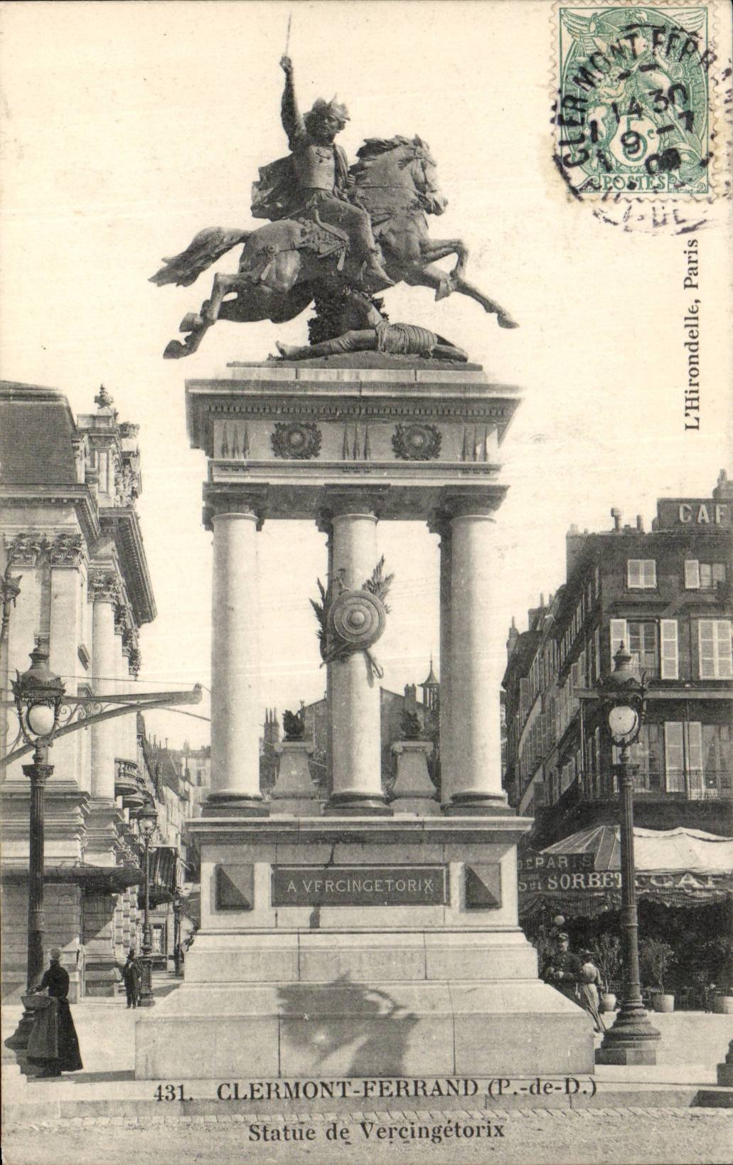 CPA Clermont Ferrand Statue of Vercingetorix