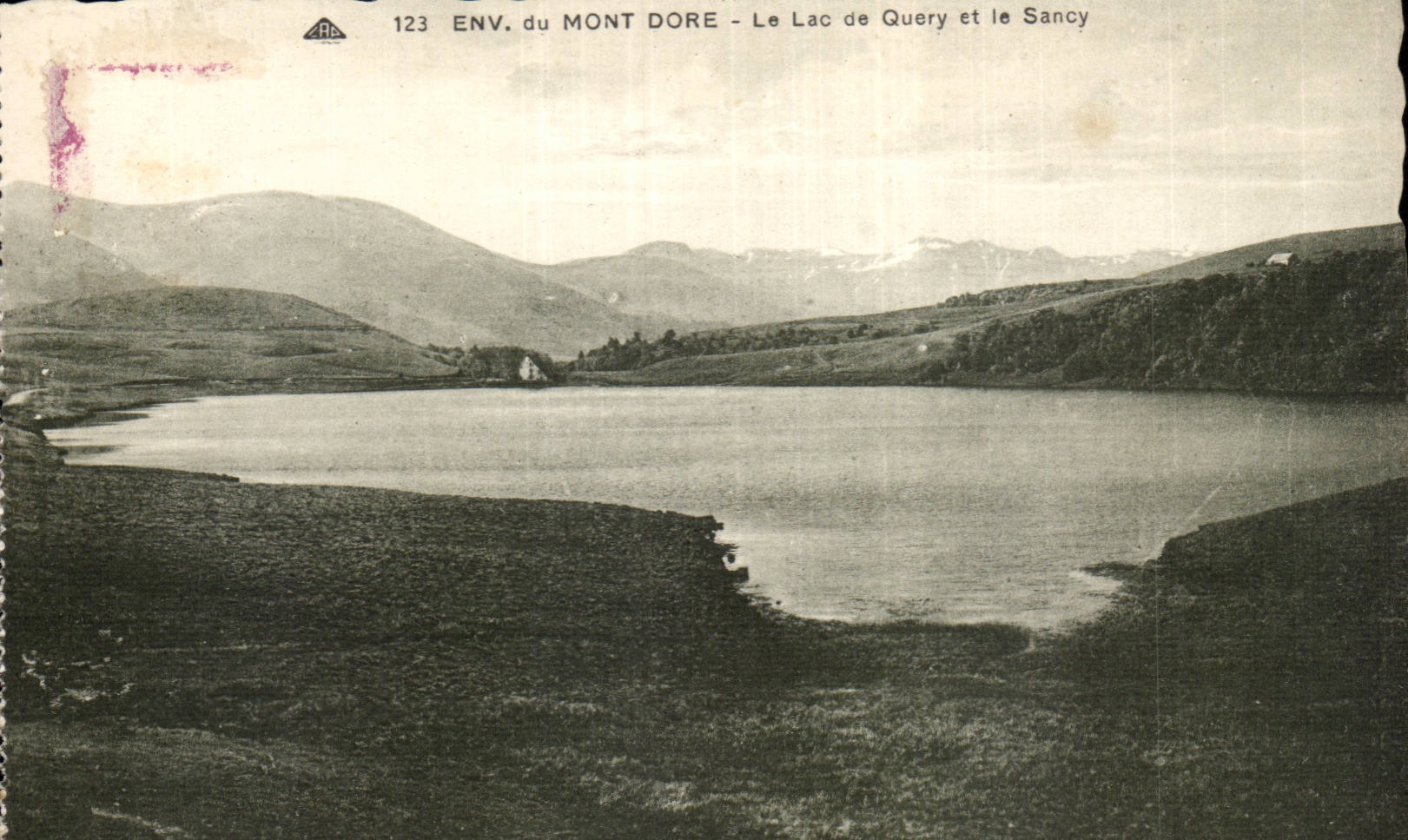 CPA Environs of the Mount Gilds the Lake Query and Sancy