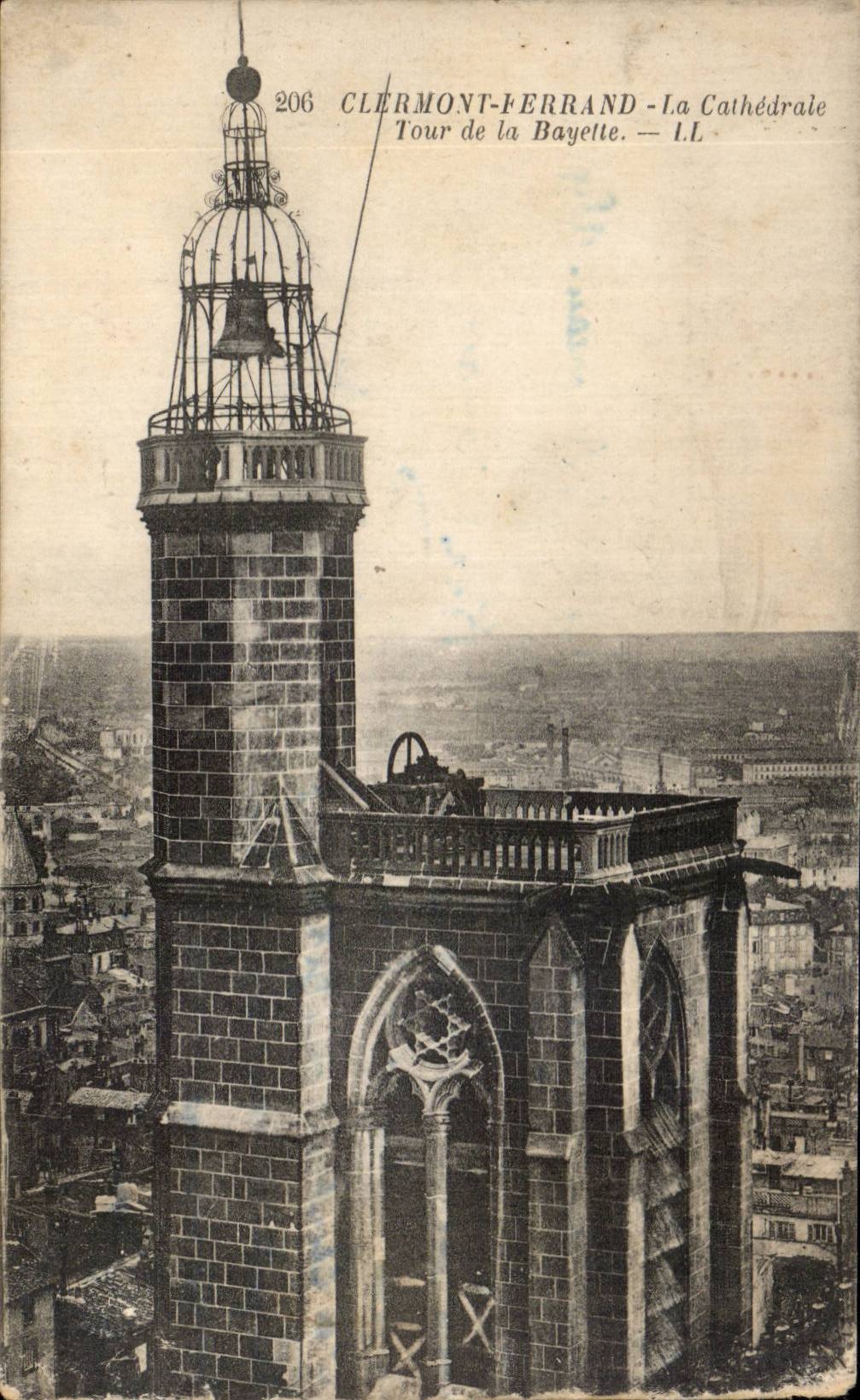 CPA Clermont Ferrand the cathedral Tower of Bayette