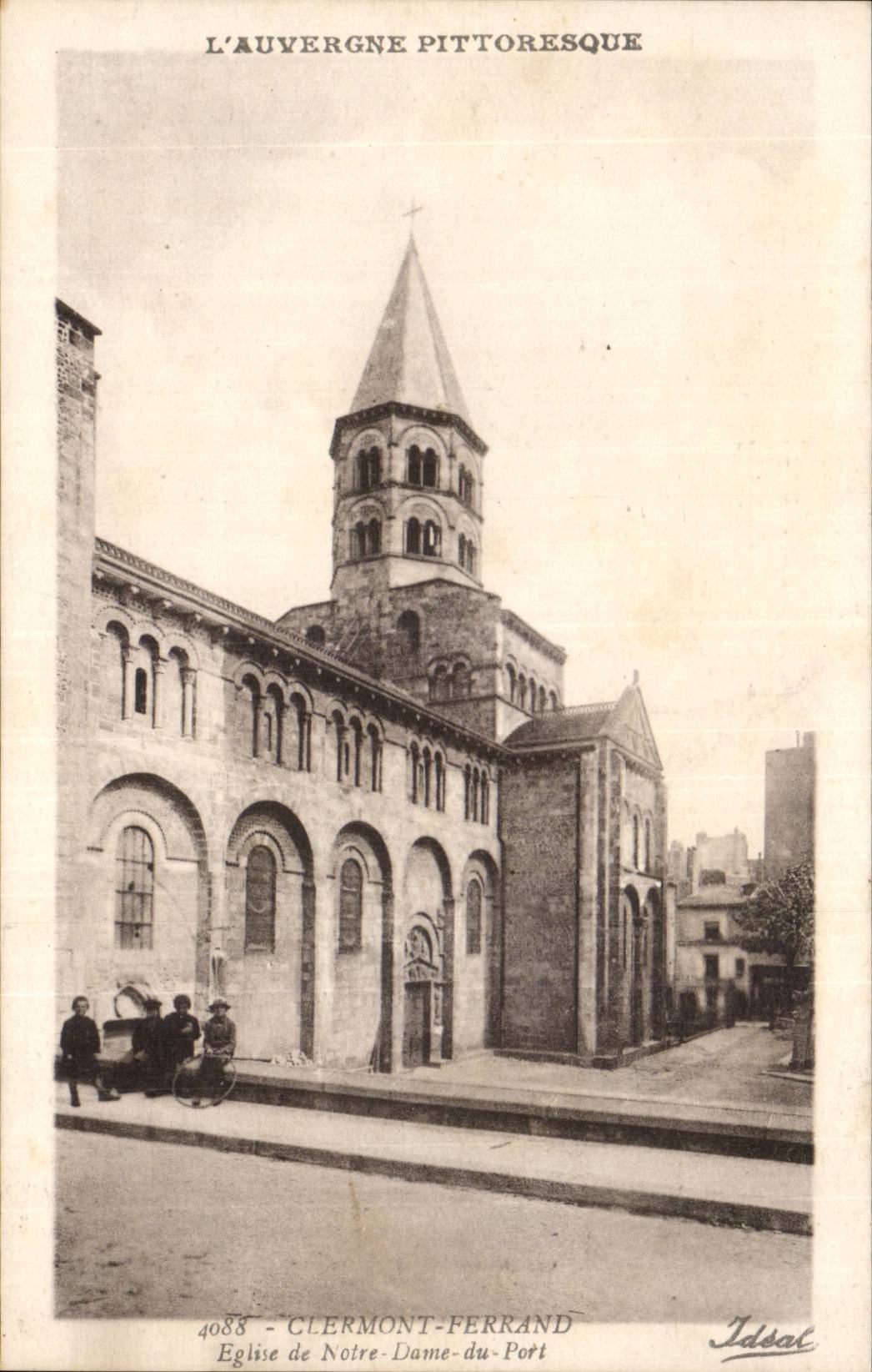 CPA Clermont Ferrand Church of Notre Dame of the port