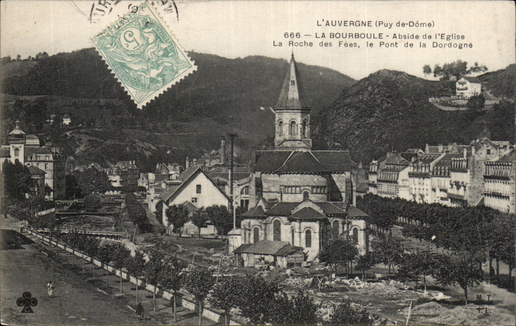 CPA Bourboule Apse of the church the rock of the Fairies the bridge of the Dordogne