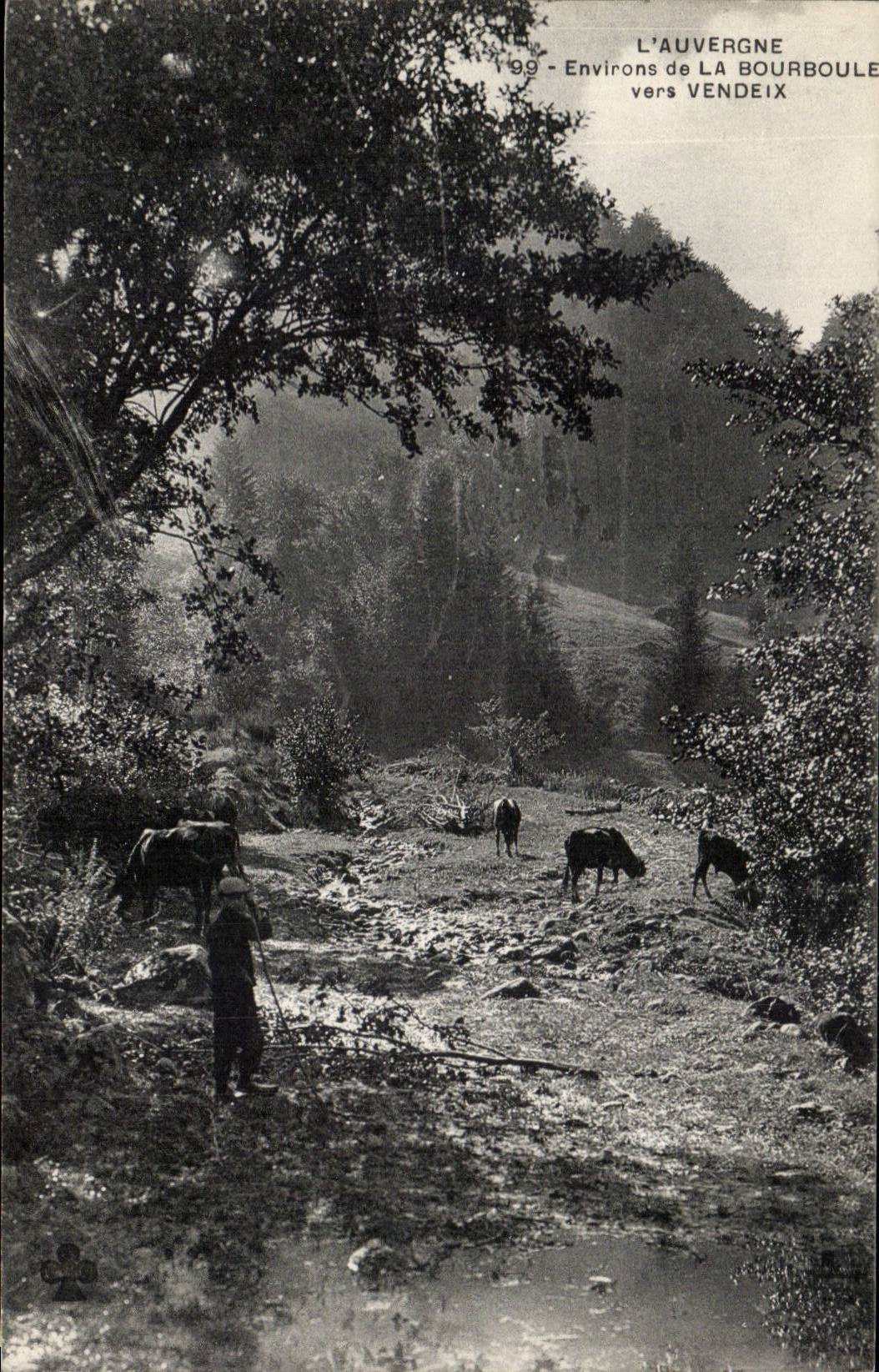 CPA Bourboule Towards Vendeix Shepherd and his cows