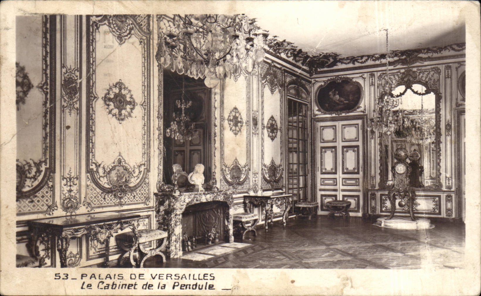 CPA Versailles Palate the cabinet of the clock