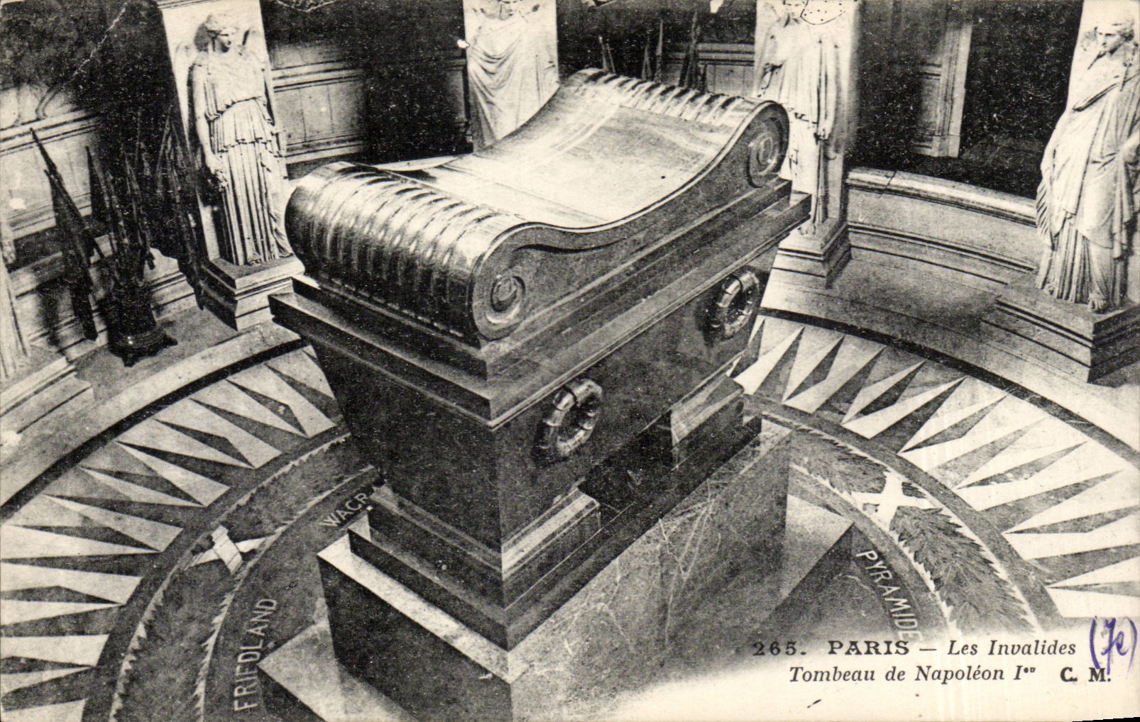 CPA Paris Invalides the Tomb of Napoleon 1st