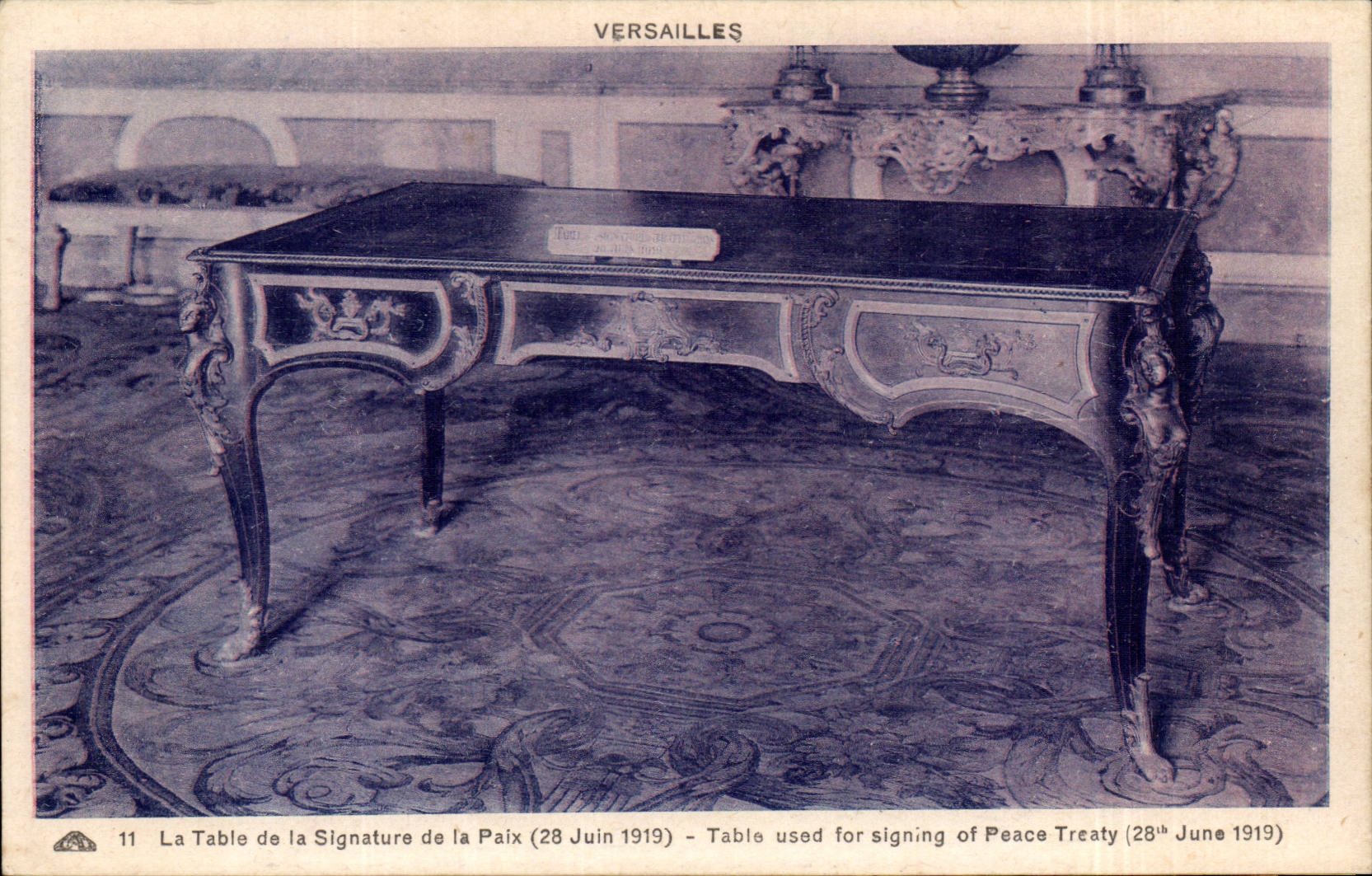 CPA Versailles the table of the signature of peace (June 28th 1919)