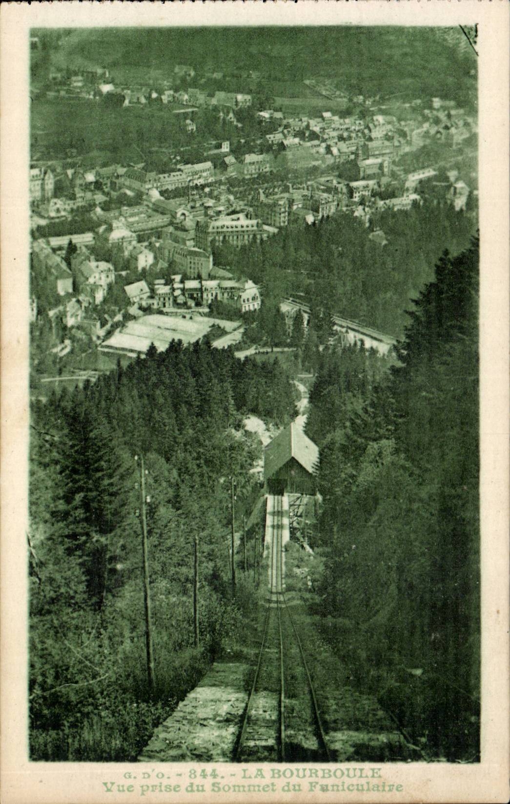 Bourboule - Fang des Gipfels betrachtend - CPA