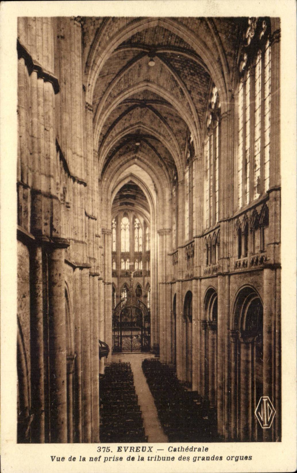 CPA Evreux Cathedral Seen of the nave taken of the platform of the large organ organ