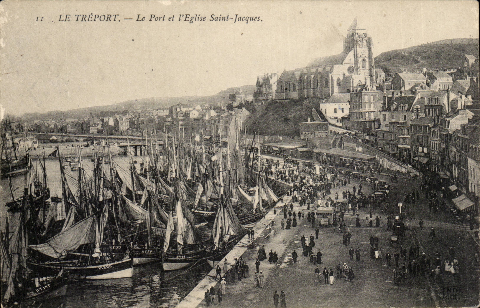 CPA Treport der Hafen und die Kirche Saint Jacques