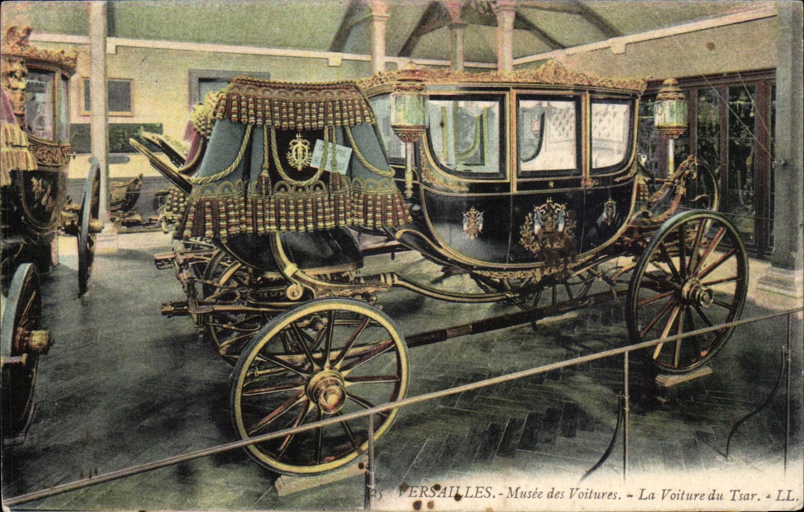 CPA Versailles House of the cars the car of the tsar (Russia Russia)