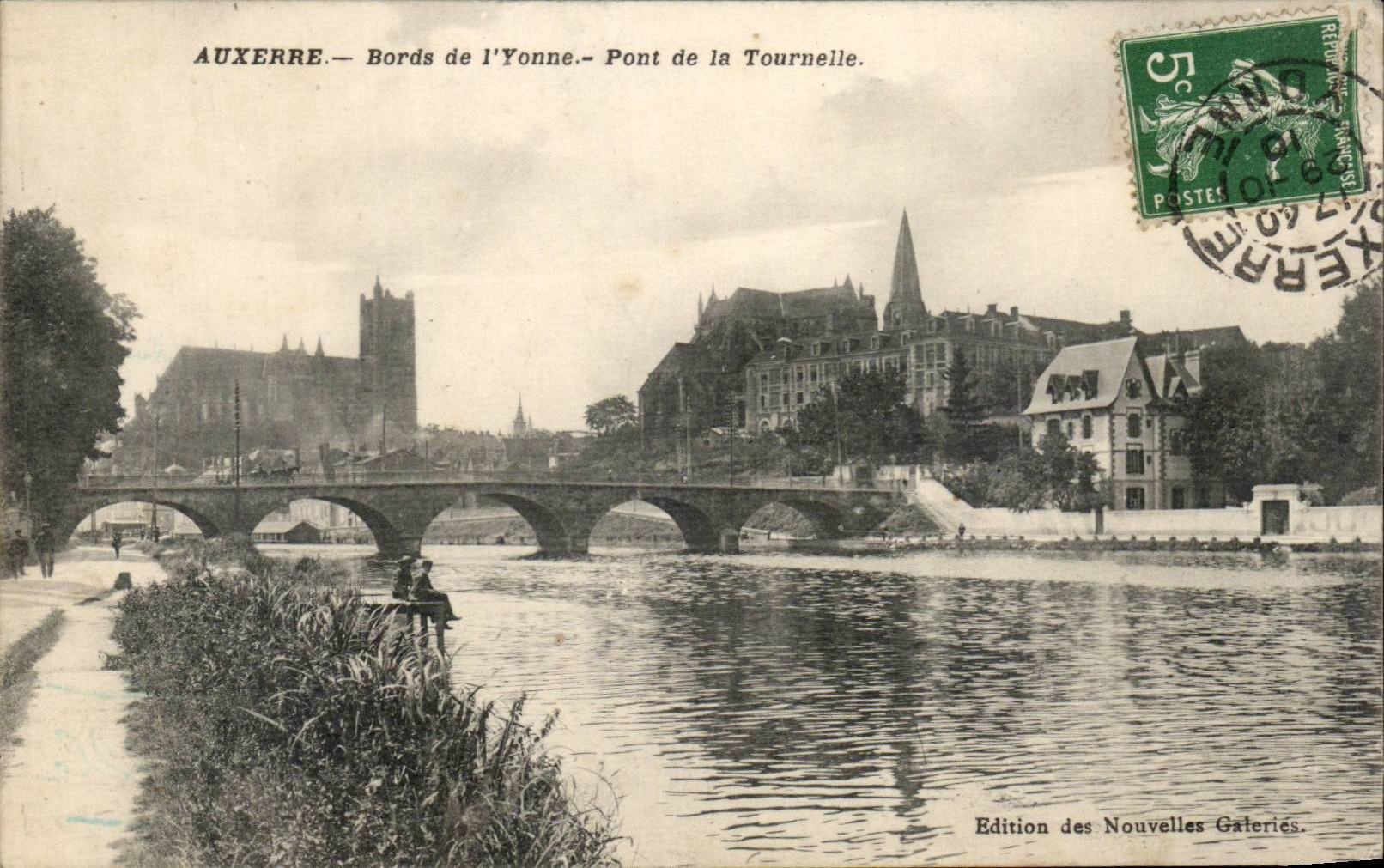 CPA Auxerre Rander der Yonne-Brucke des kleinen Aufsatzes