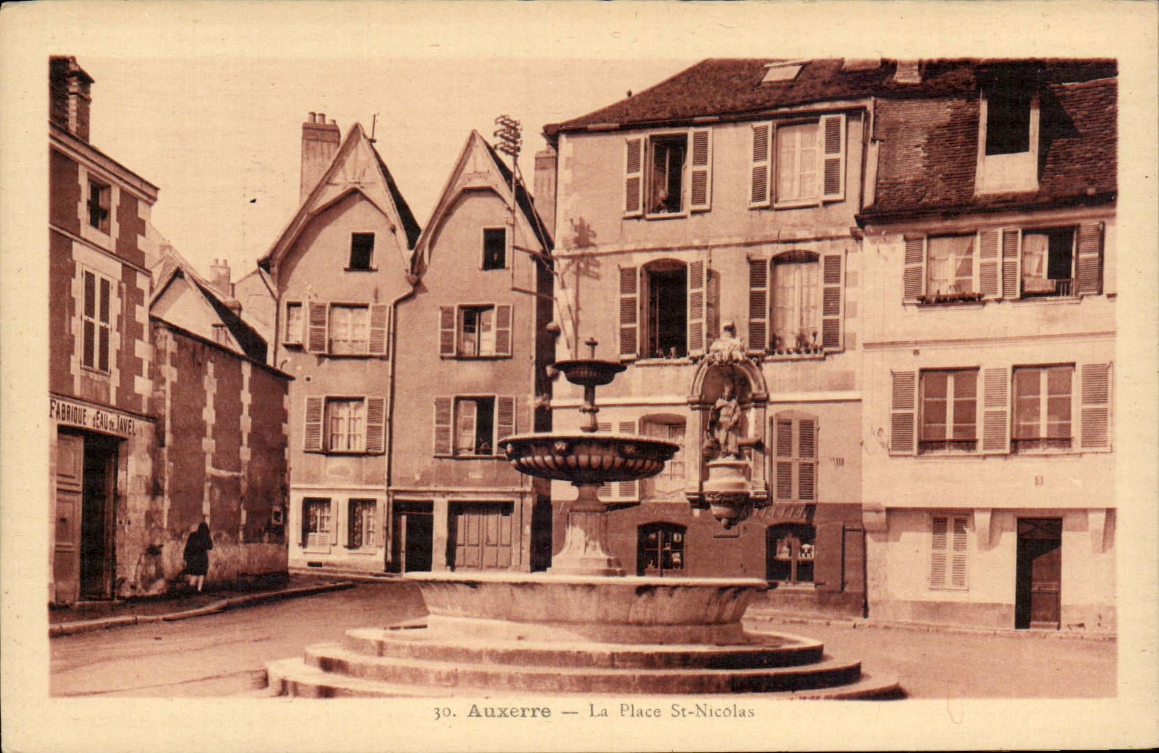 CPA Auxerre setzt St Nicolas