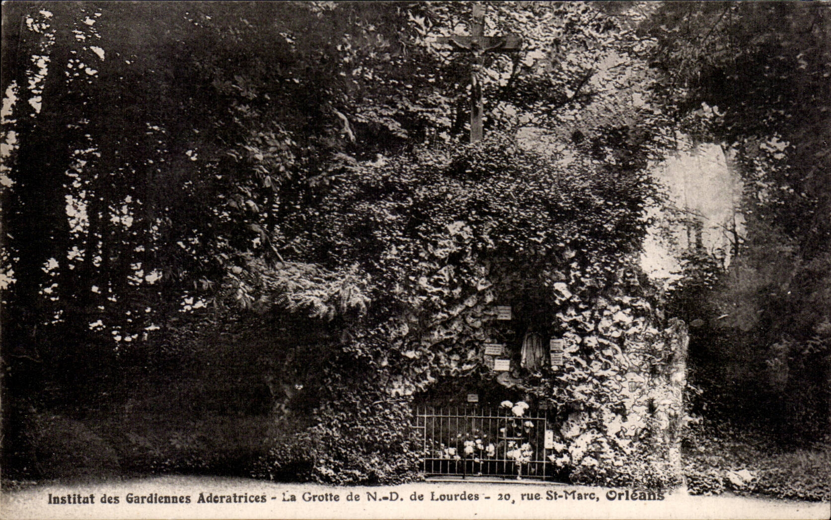 CPA Orleans Institute of the guardians adoratrices the ND cave of Lourdes 20 rue ST Marc