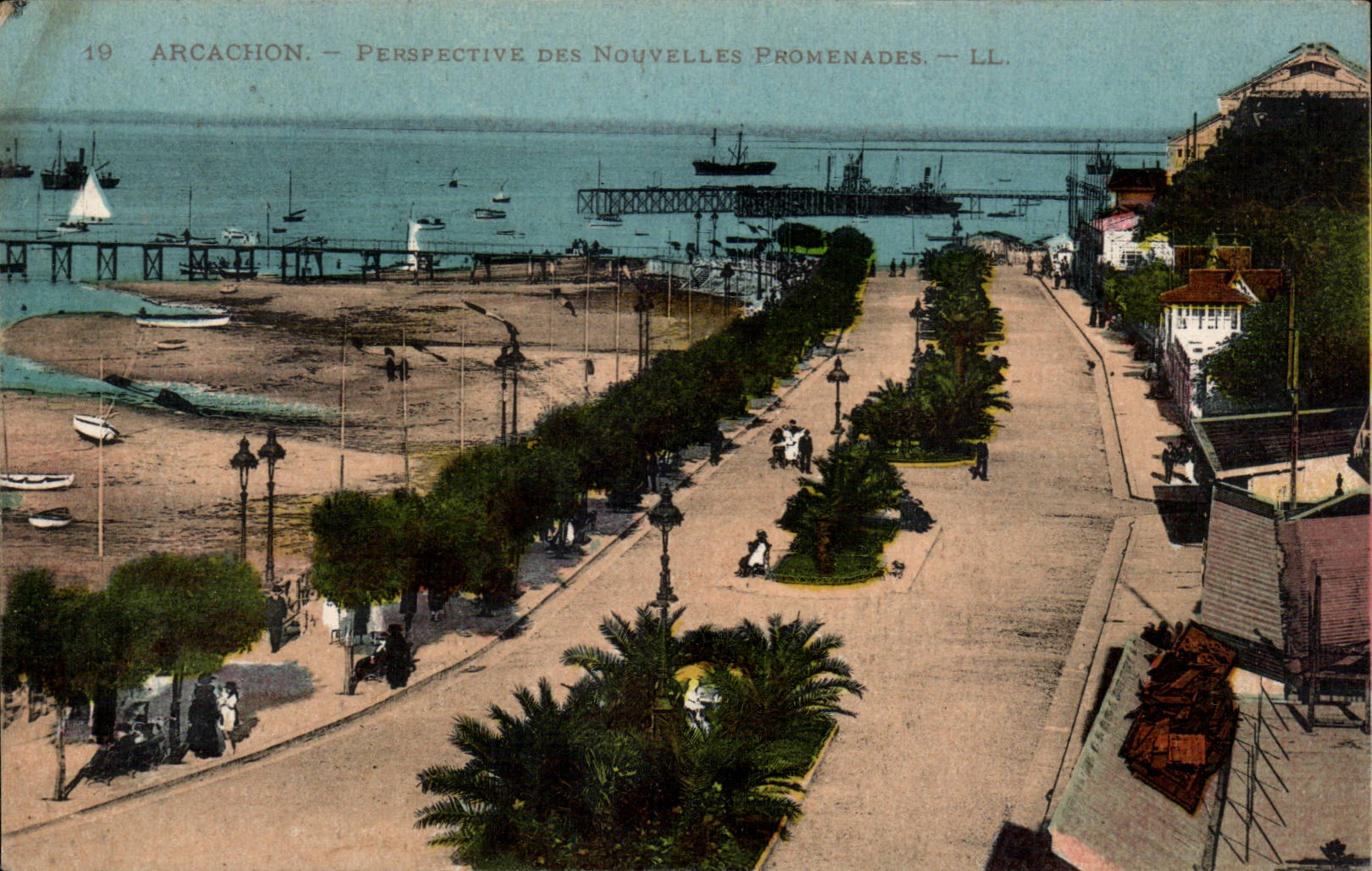 CPA Arcachon Perspective des nouvelles promenades