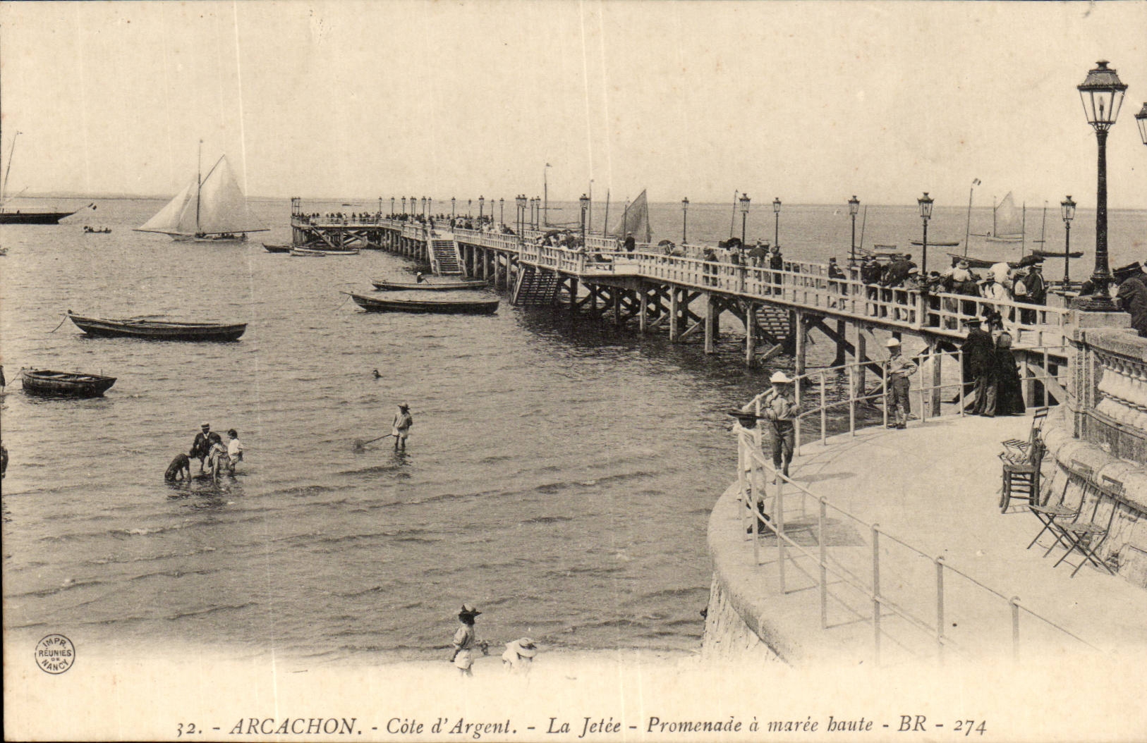 CPA Arcachon La jetee Promenade a maree basse