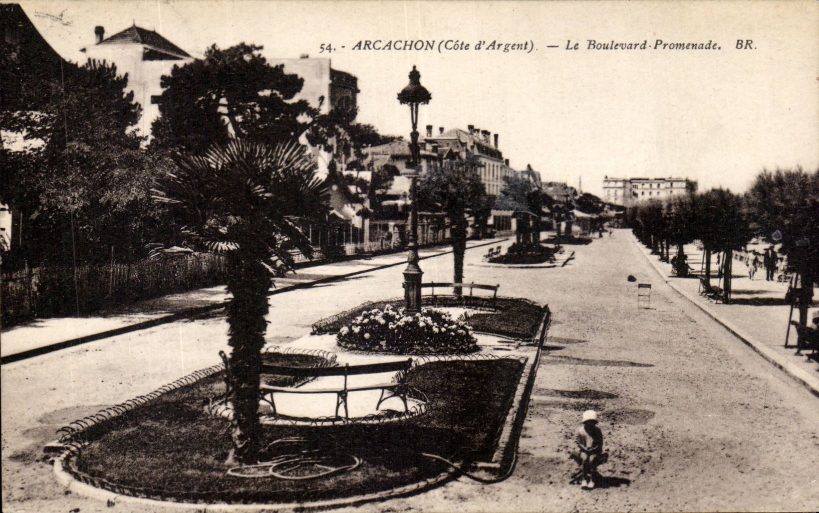 Arcachon CPA Le boulevard promenade