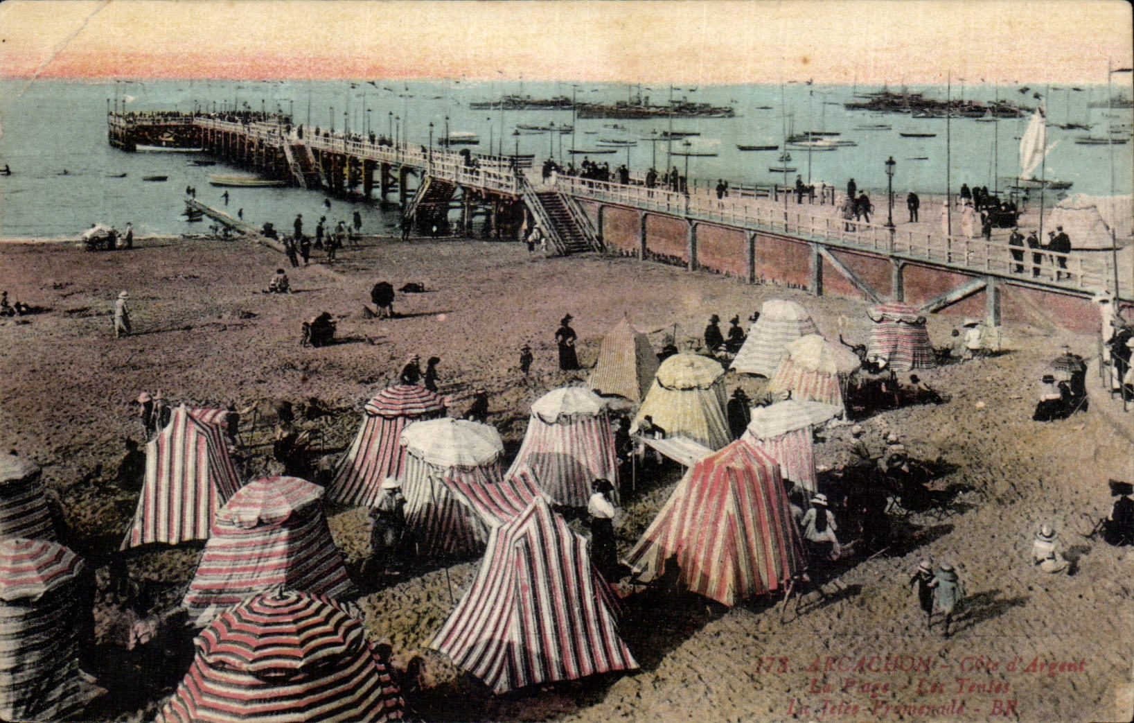 Arcachon CPA La plage les tentes la jetee promenade