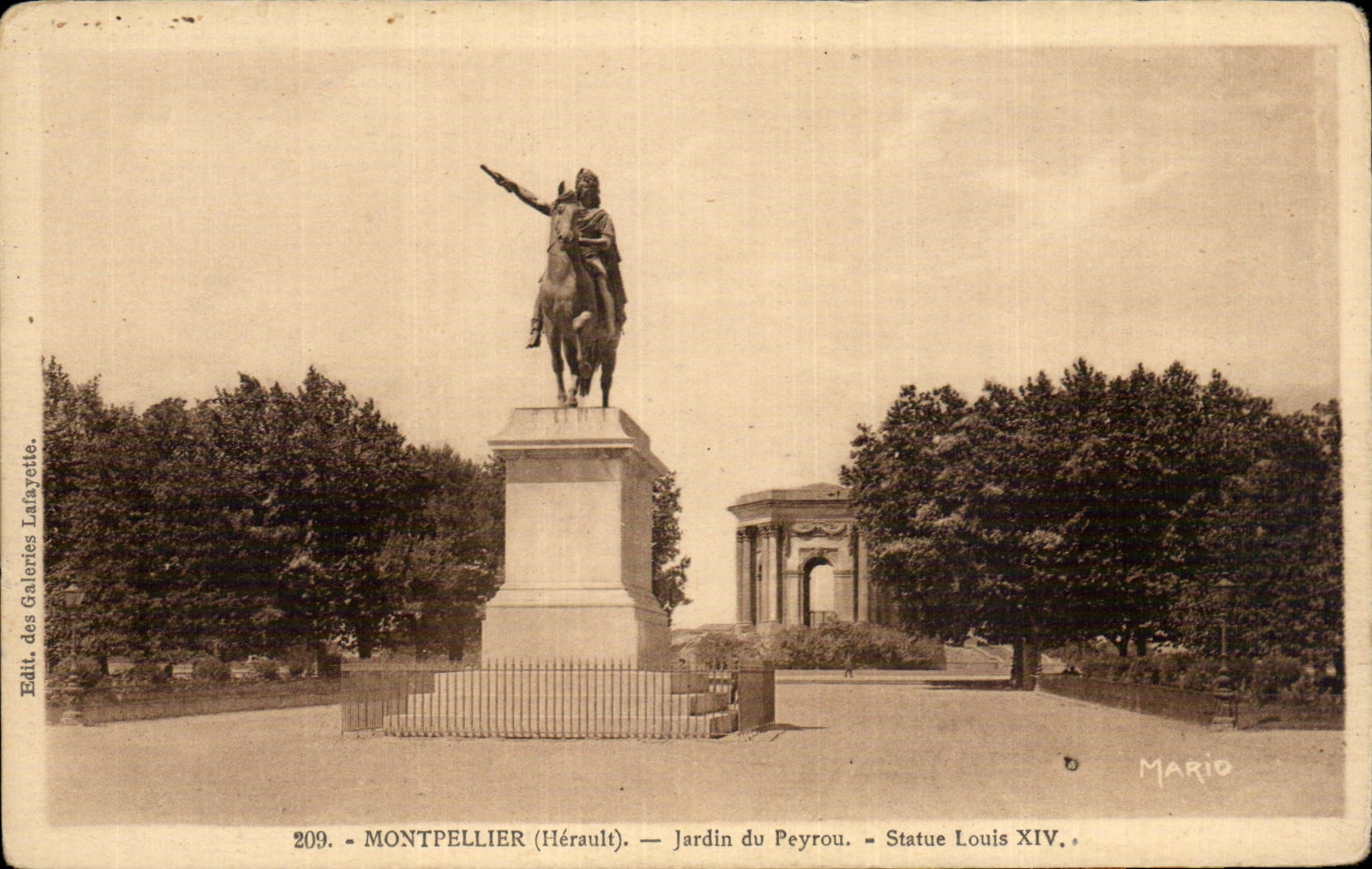 Montpellier CPA Jardin du Peyrou Statue Louis XIV