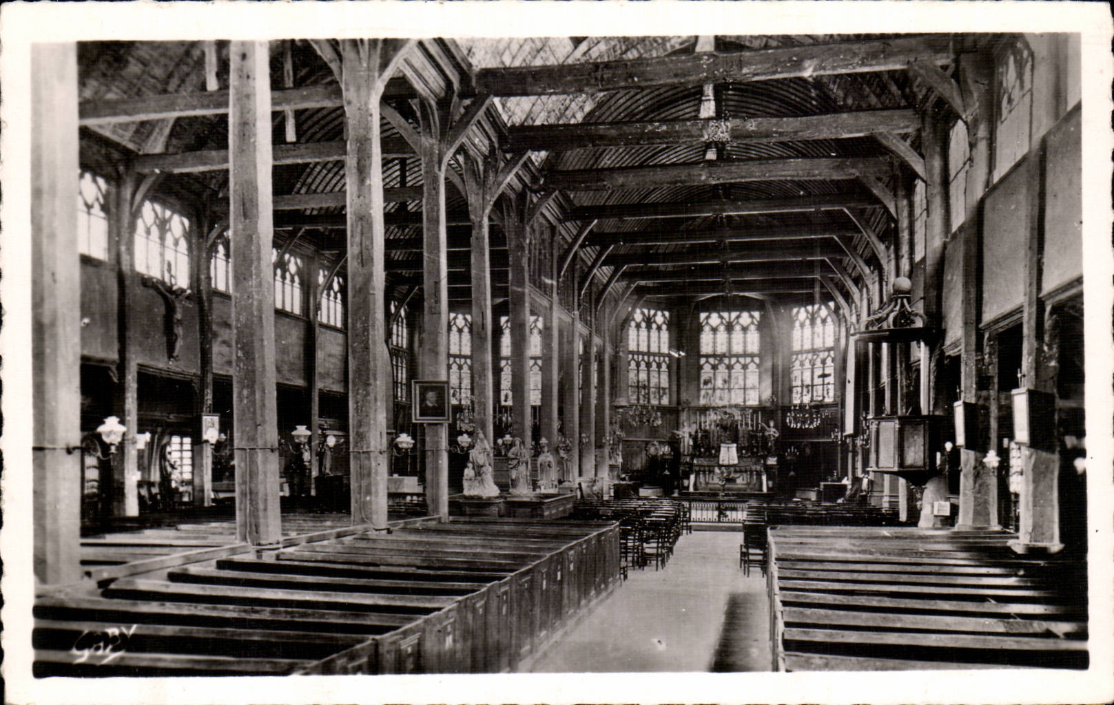 CPA Interior Honfleur of the church Sainte Catherine