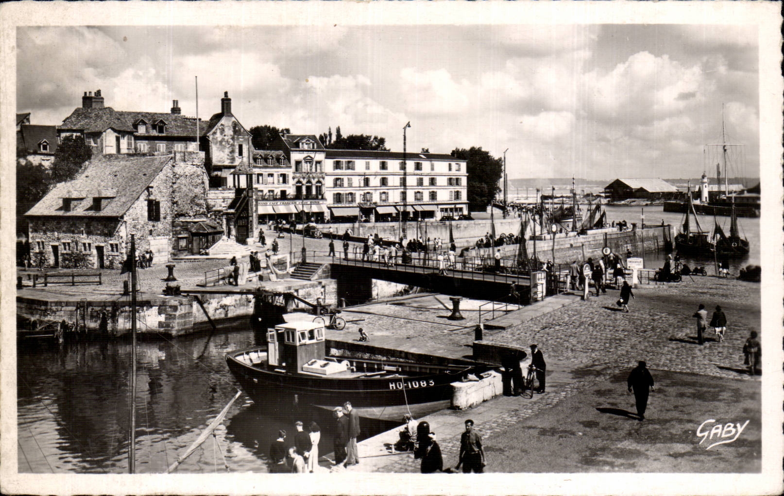 CPA Honfleur lieutenancy and the port