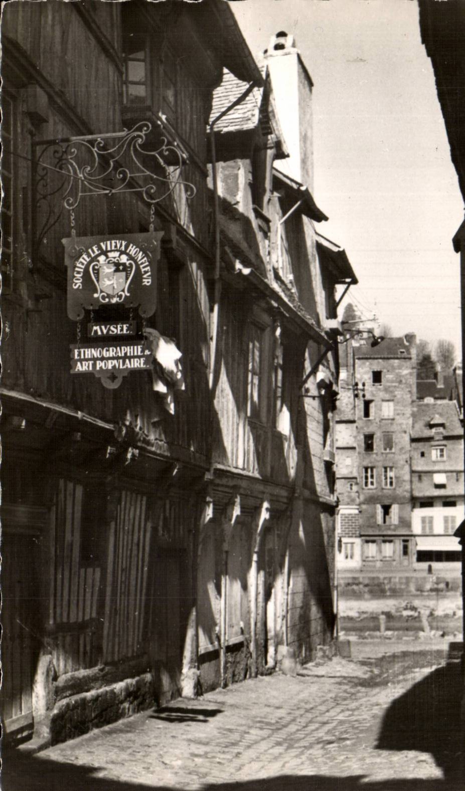 CPA Honfleur the street of the prison