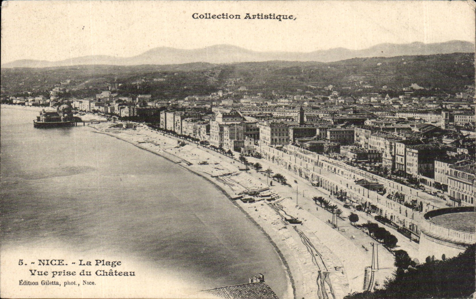 CPA Nice the beach Seen from of the castle