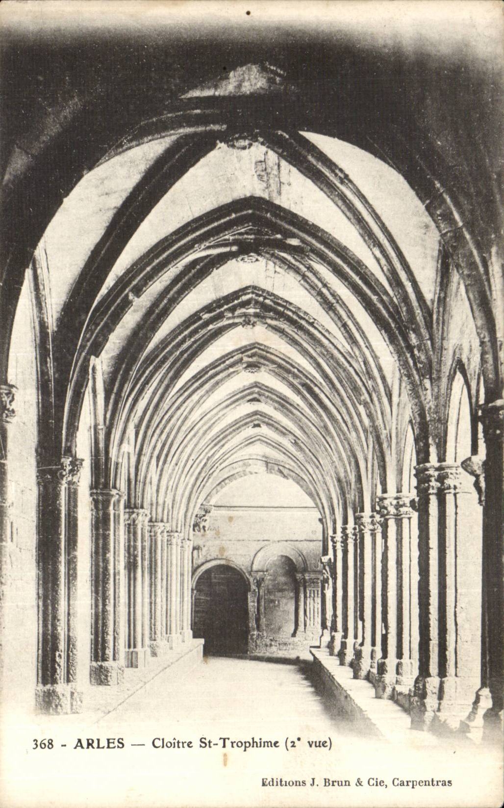 Arles CPA Cloister co Trophime