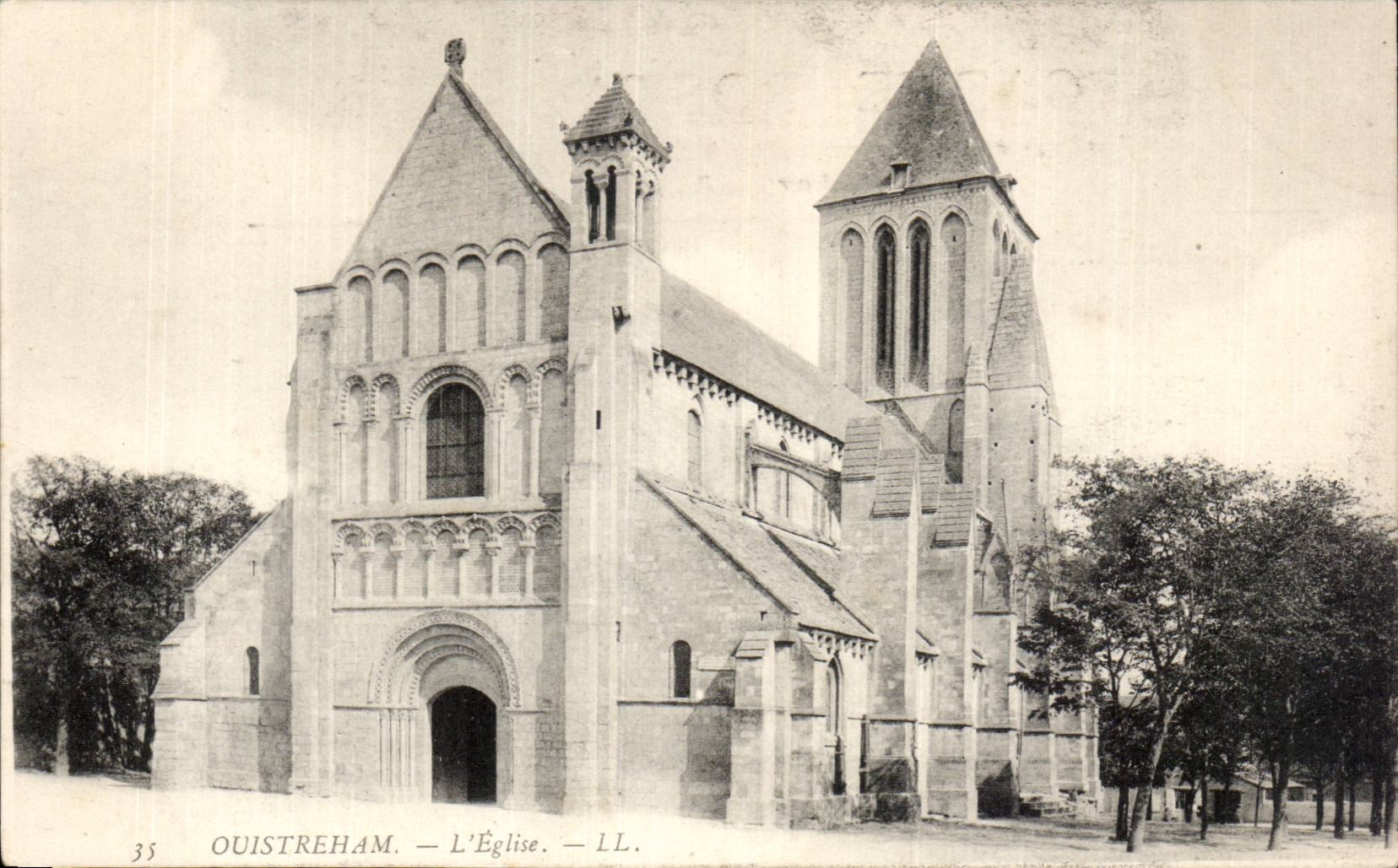 CPA Ouistreham die Kirche