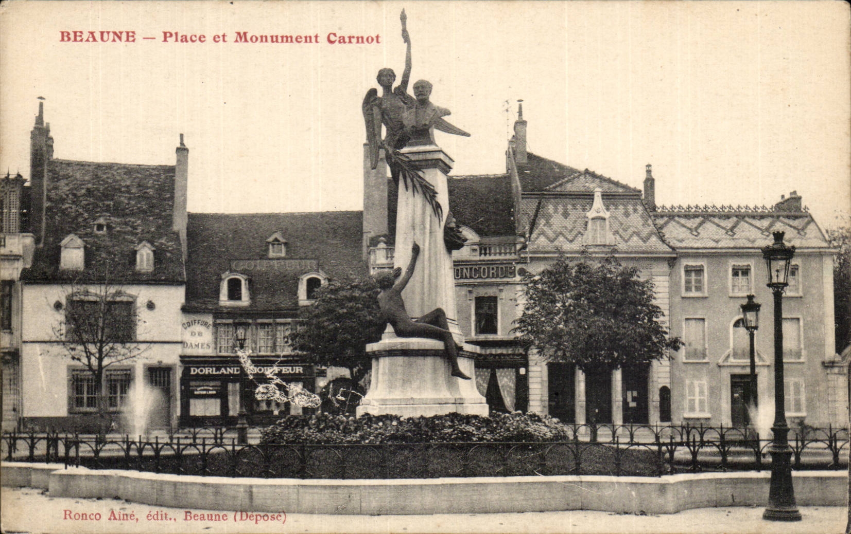 CPA Beaune Places and Carnot monument