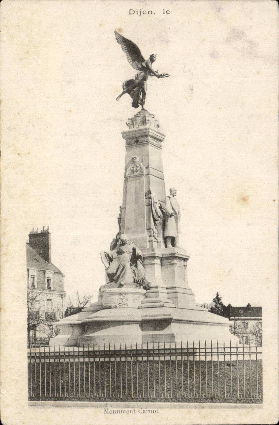 CPA Dijon Carnot Monument