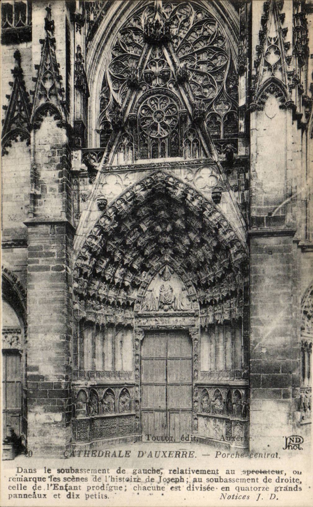 CPA Auxerre Kathedrale-Zentrale Portal