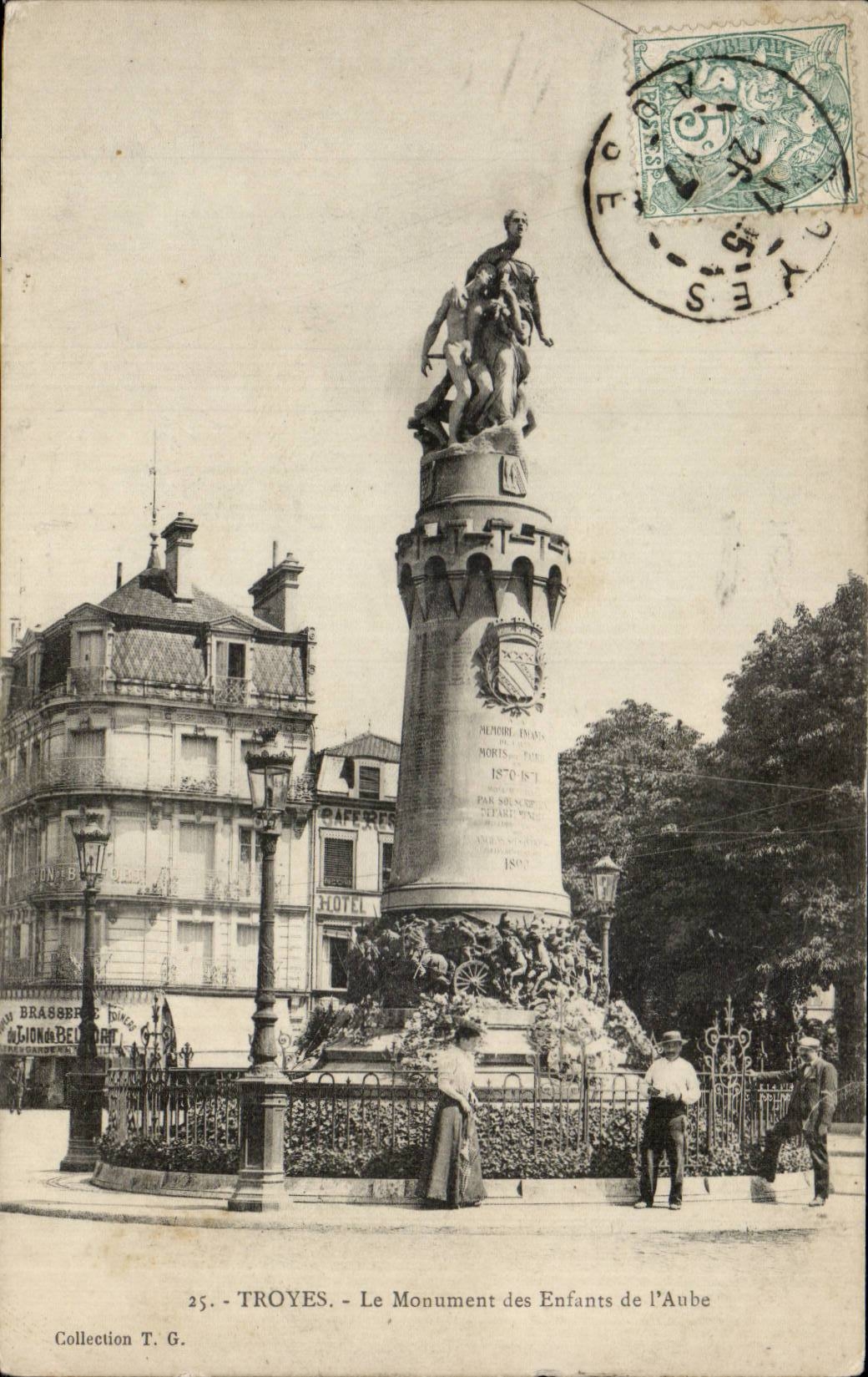 CPA Troyes the monument of the children of the paddle