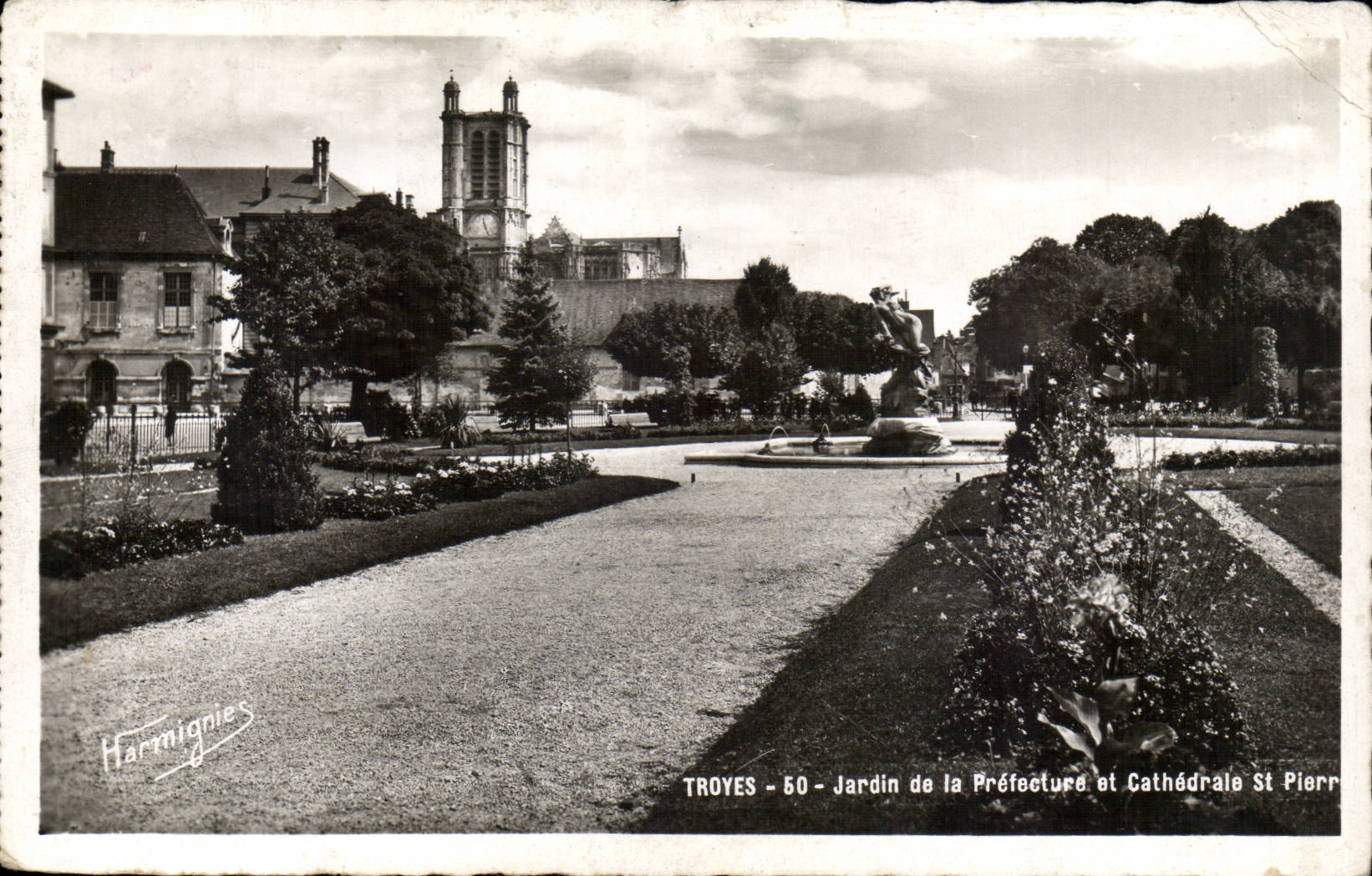 Troyes CPA Garden of the Prefecture and cathedral St hones