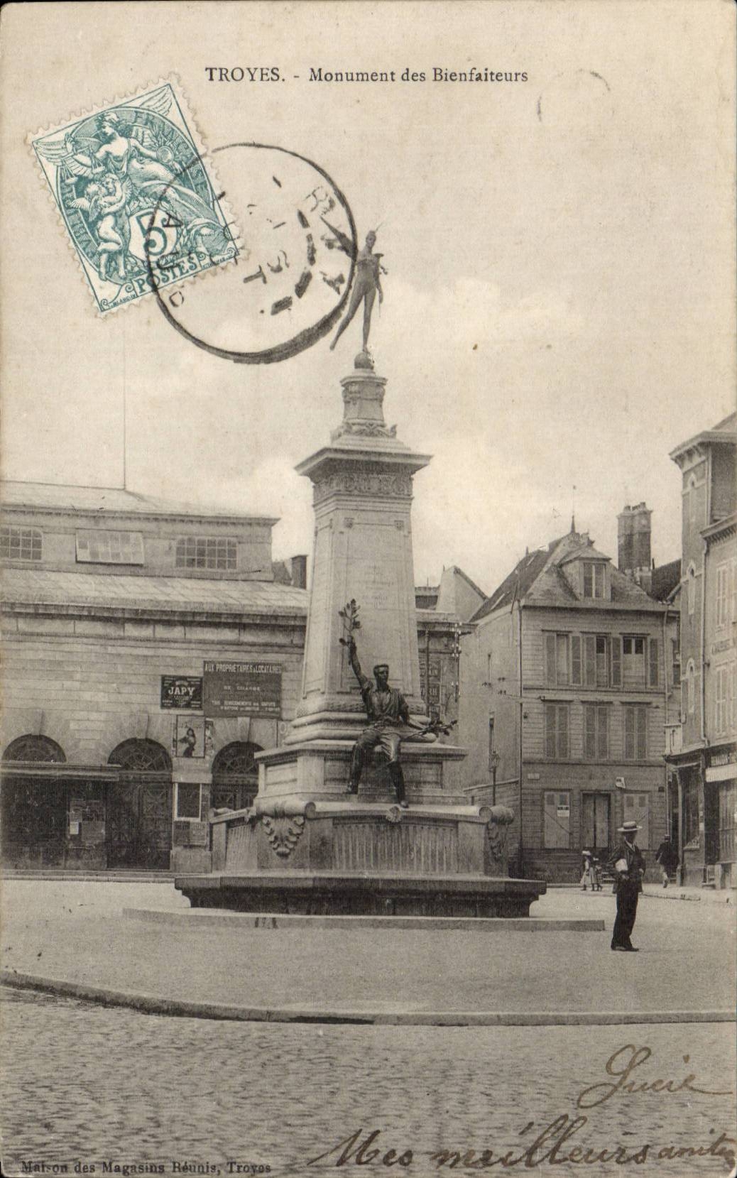 Troyes CPA Monument of the Benefactors