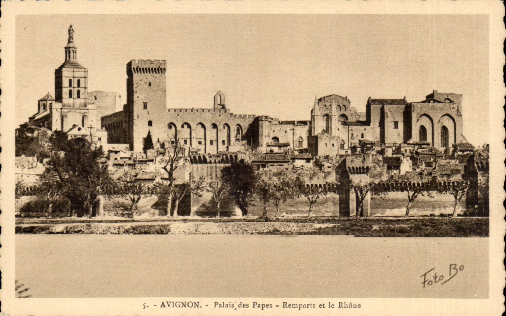 CPA Avignon Gaumen der Papste Walls und die Rhône