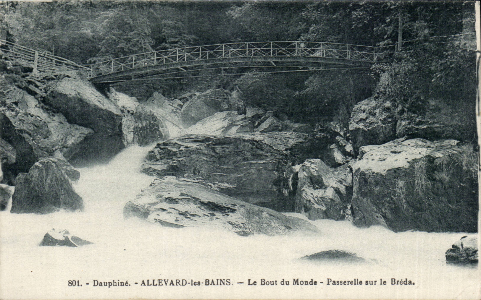 CPA Allevard les Bains the end of the world Footbridge on Breda