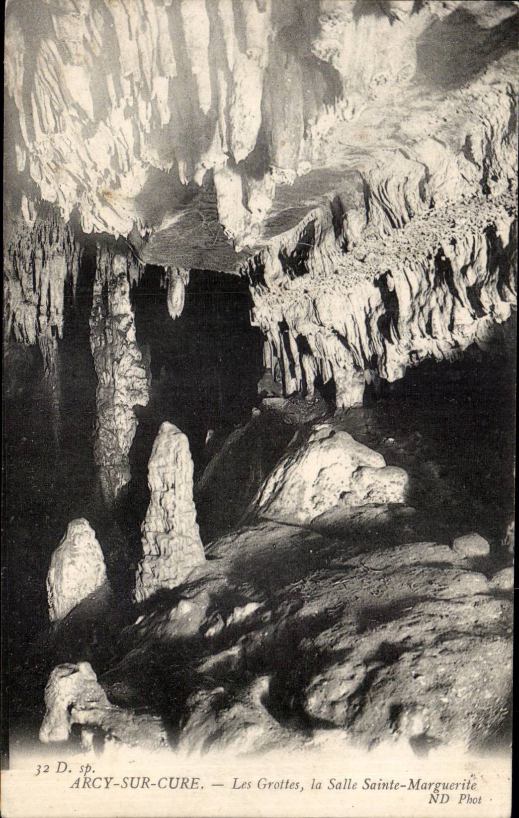 CPA Arcy on Cure caves the room Sainte daisy