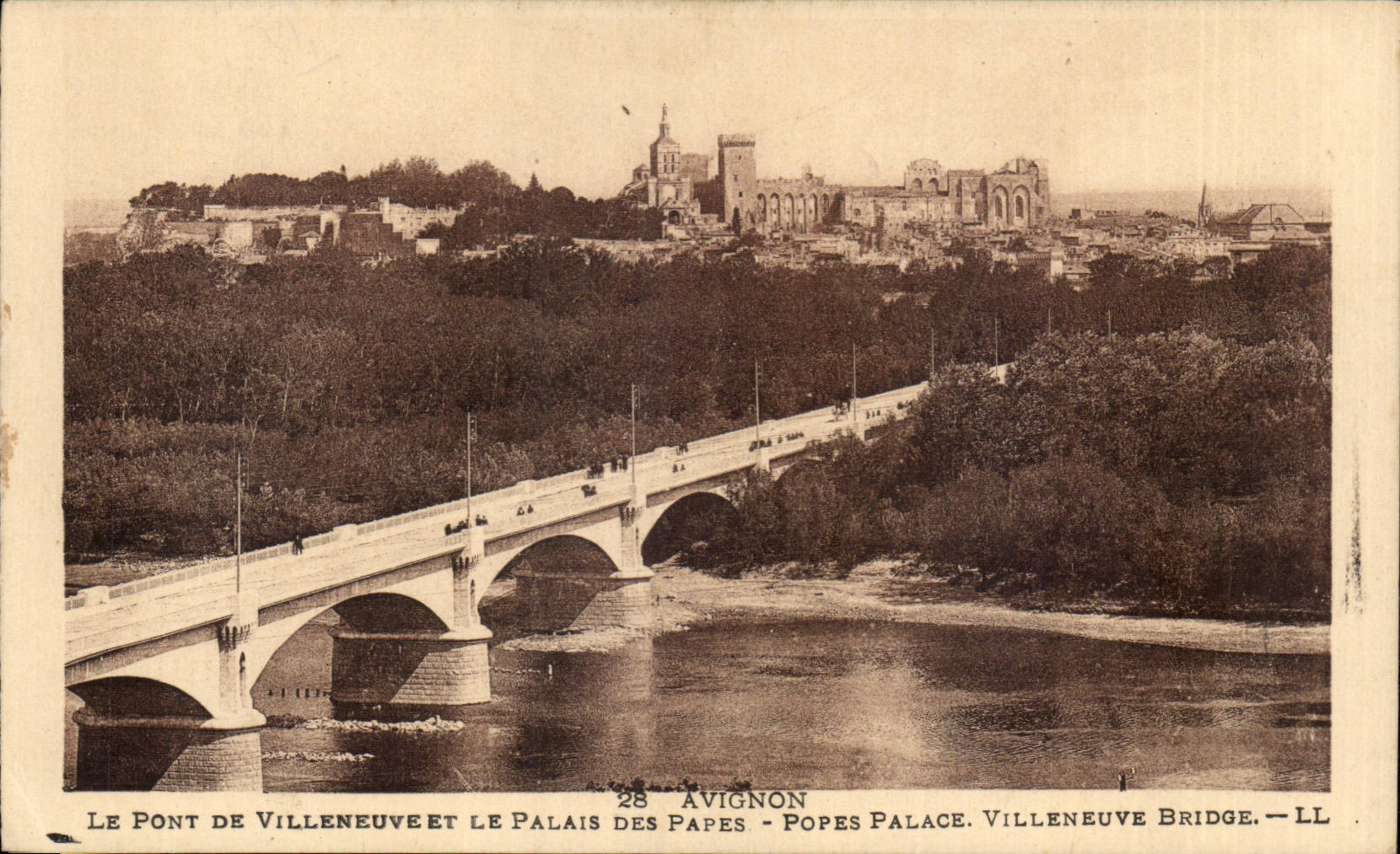 Avignon CPA die Brucke von Villeneuve und der Gaumen der Papste