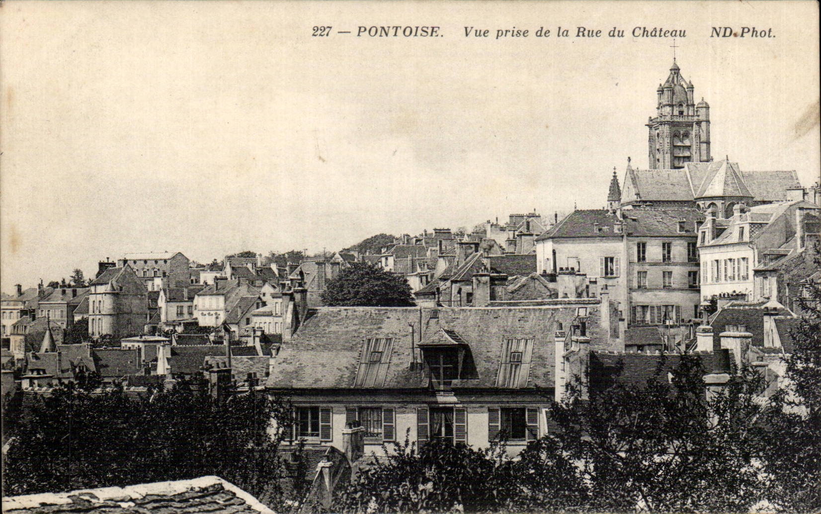 Pontoise CPA gesehen von der Strasse des Schlosses