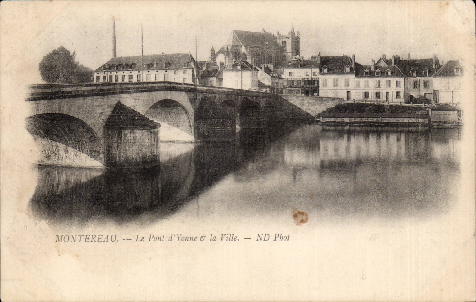 CPA Montereau the bridge of Yonnne and has city