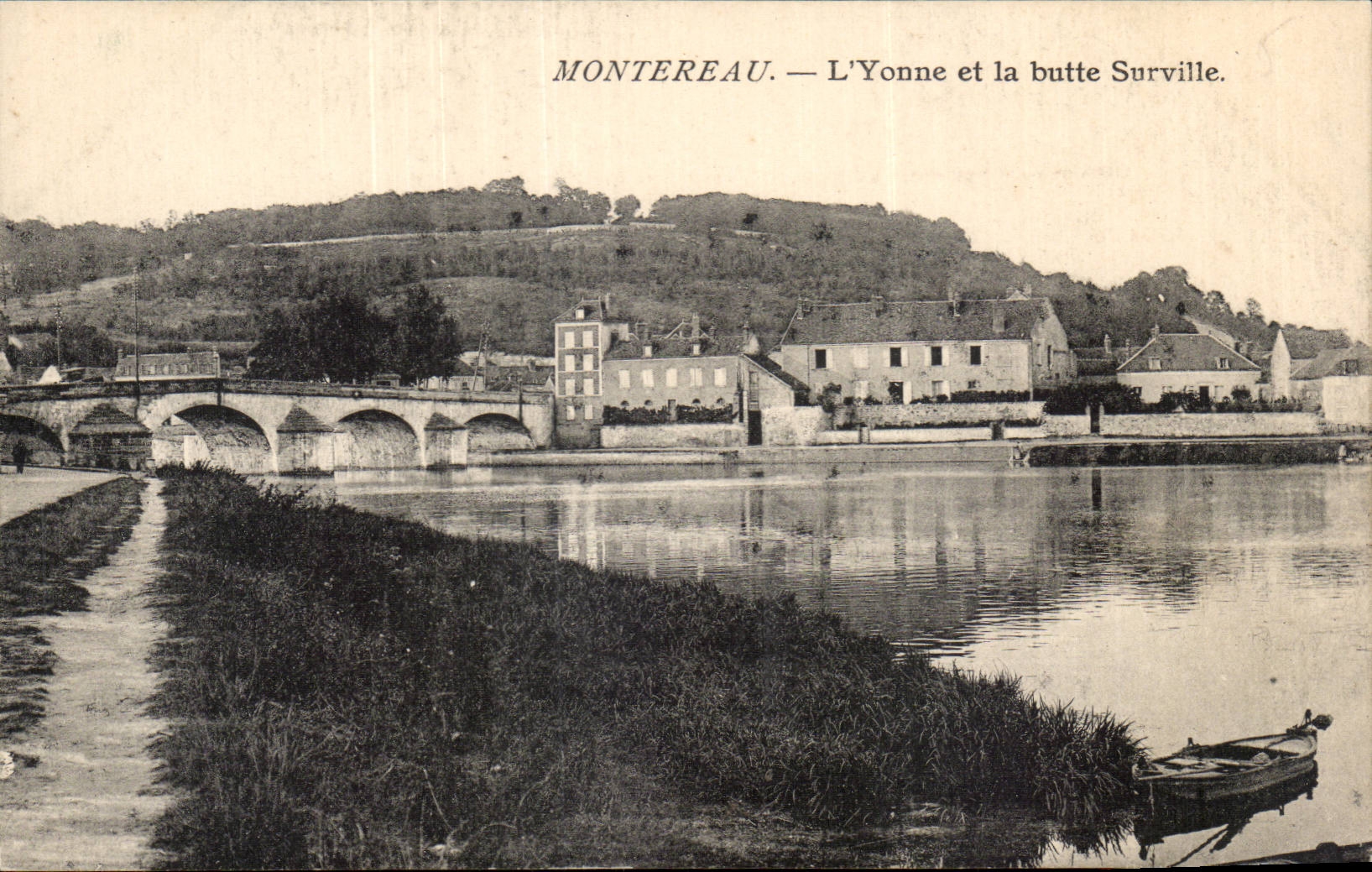 CPA Montereau Yonne and the Surville hillock