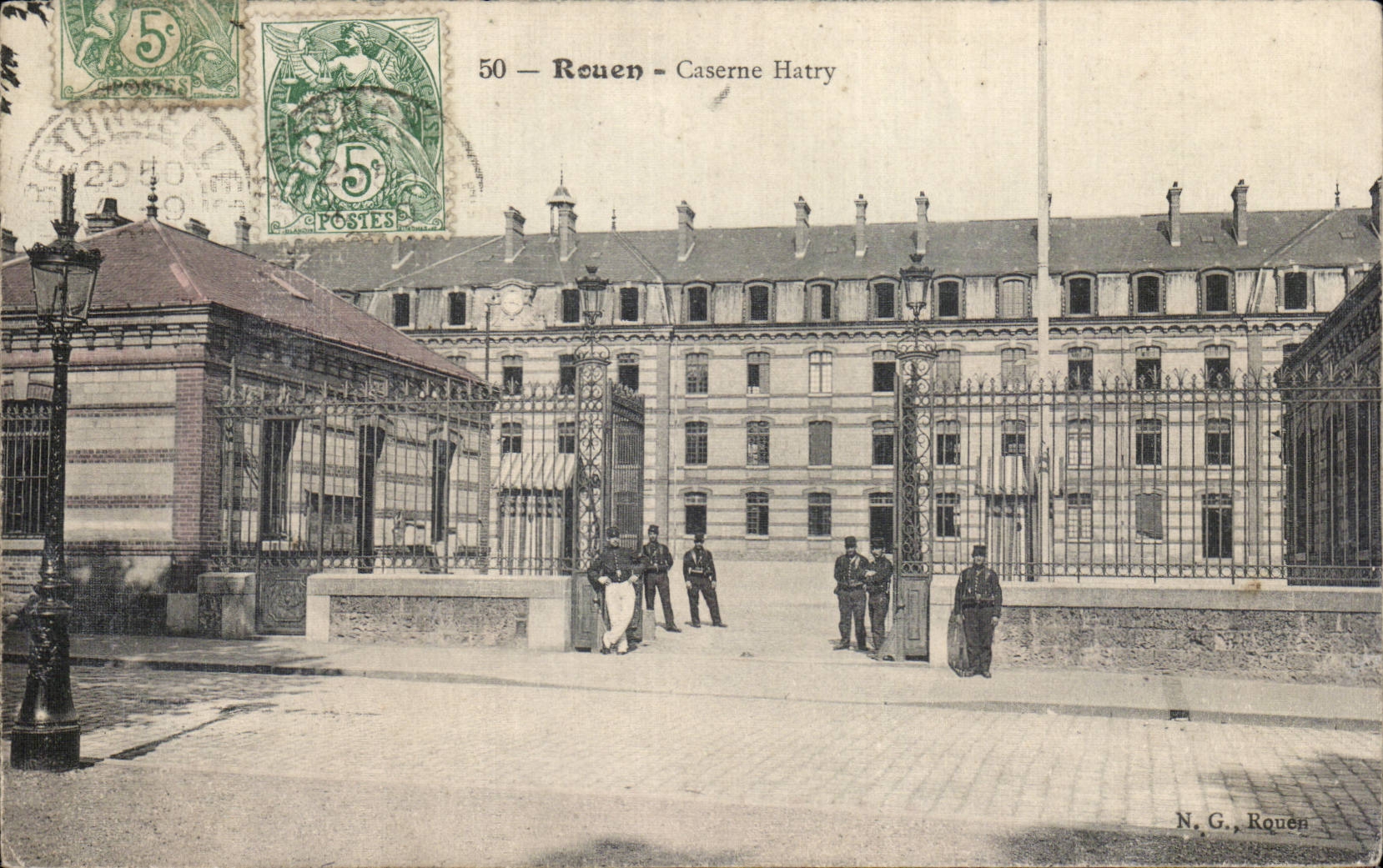 CPA Rouen the Hatry barracks