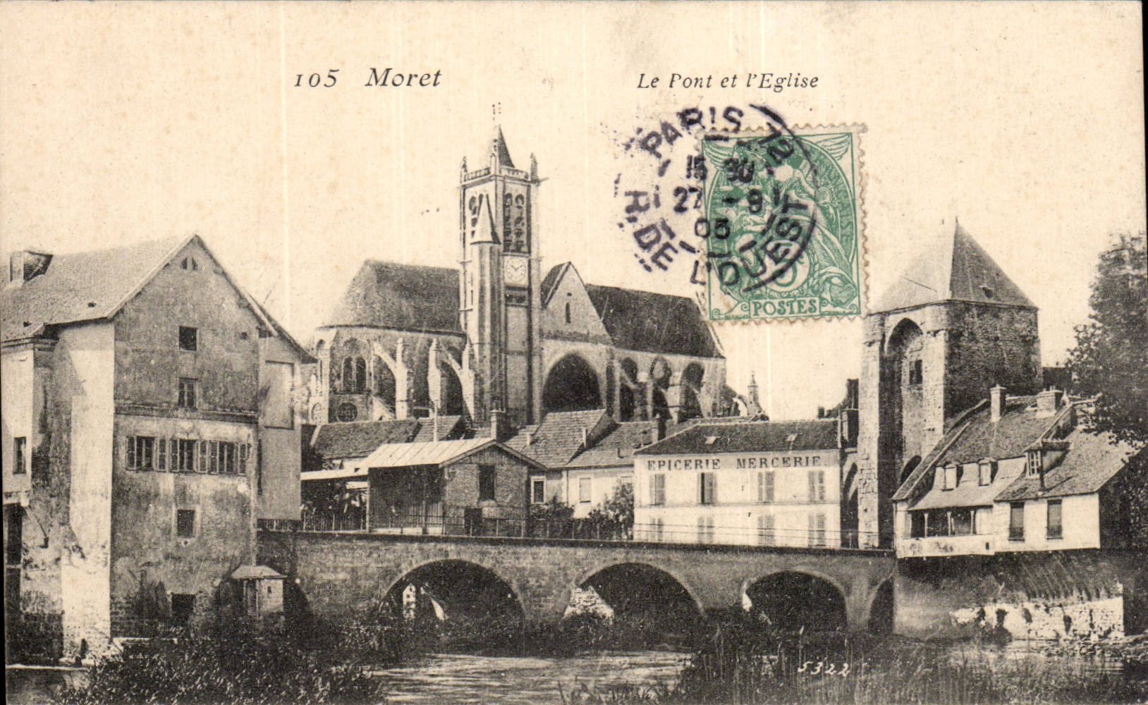 CPA Moret Le pont et l'eglise
