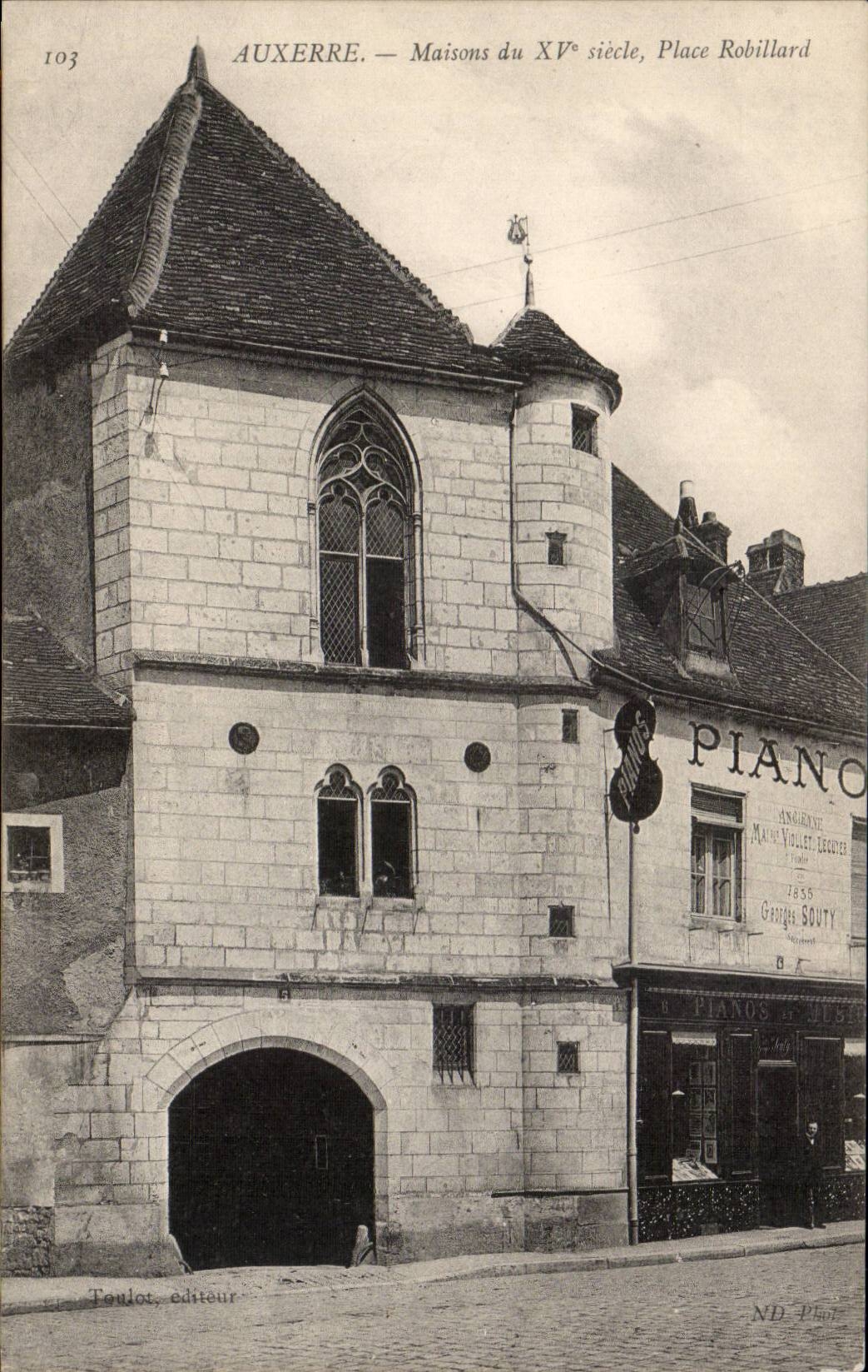 Hauser Auxerre-CPA des 15 Robillard Platzes