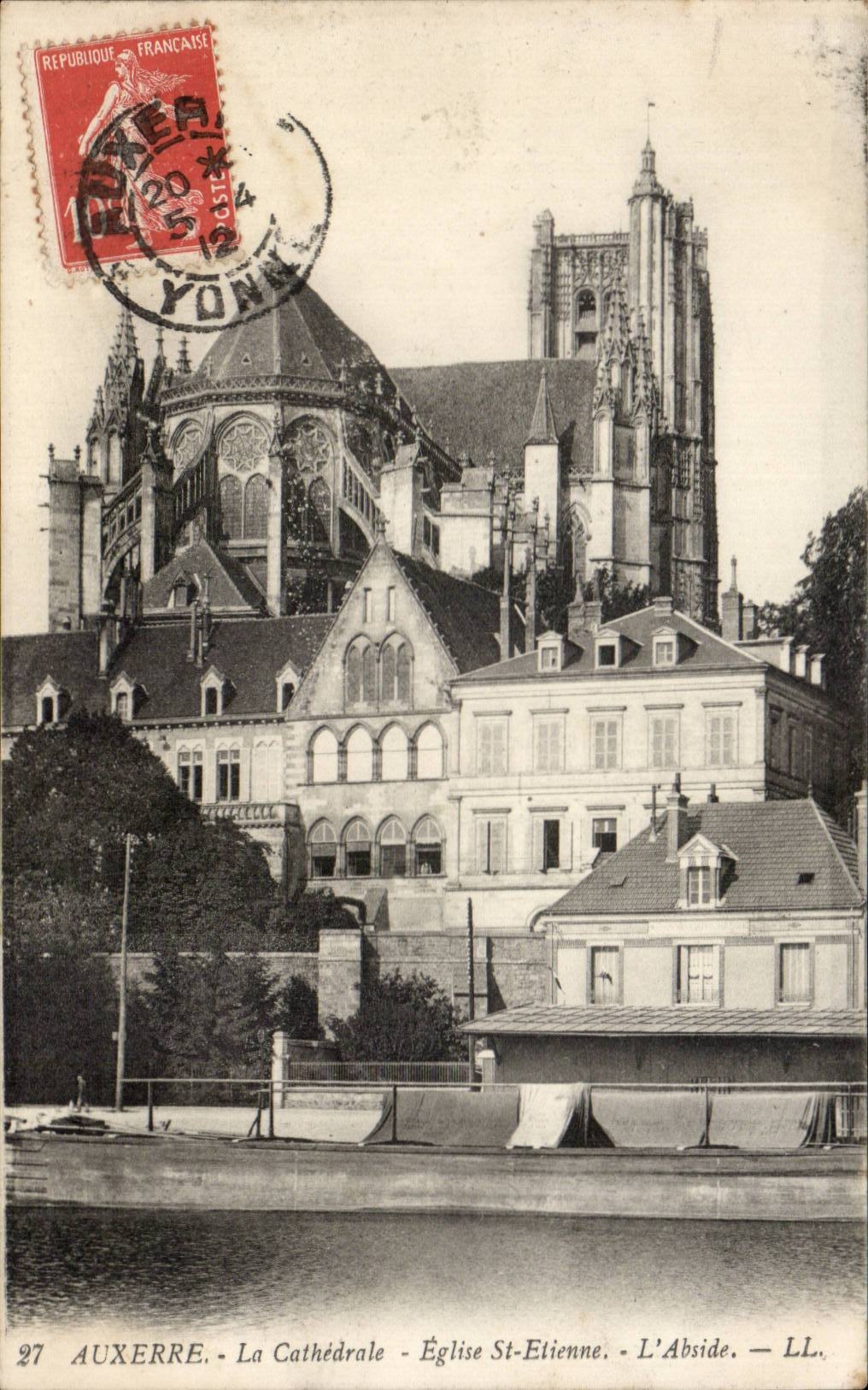 CPA Auxerre die Kathedrale Kirche St Etienne der Apse