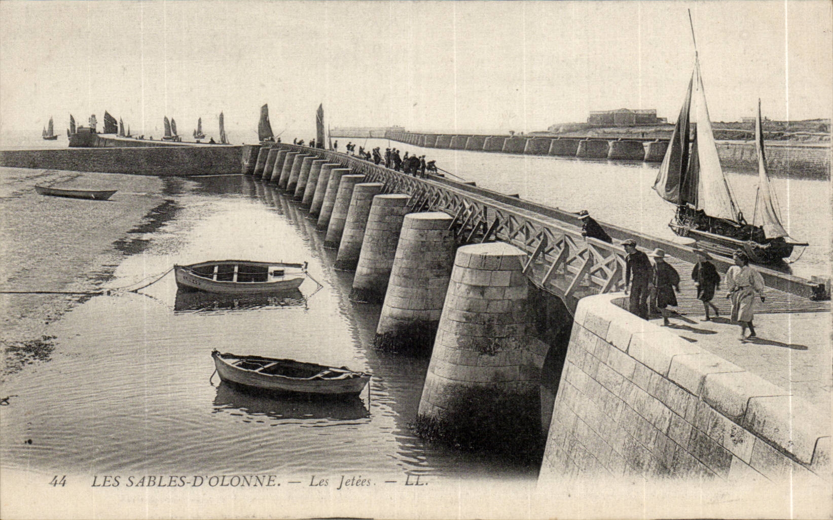 CPA Sands of olonne piers